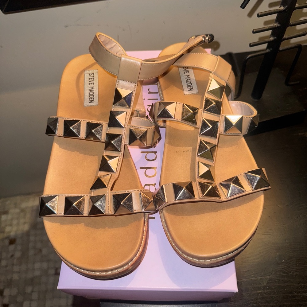 Steve Madden Tan Sandals with Studs